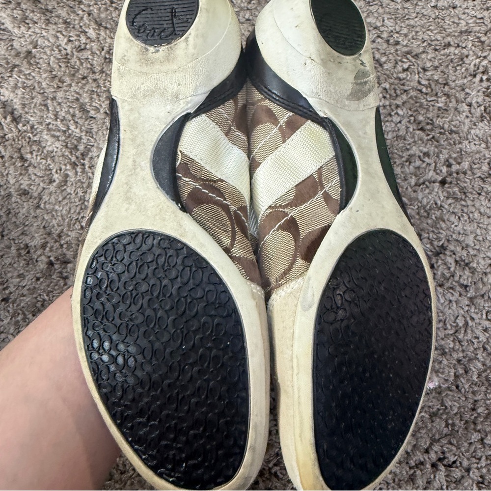 Coach Beige and Brown Signature Canvas Sneakers - Picture 4 of 7